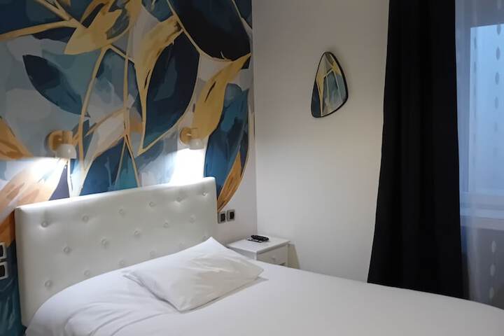 Room 30 of 54