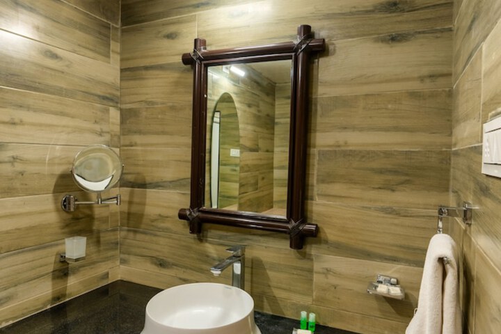Clean Restrooms