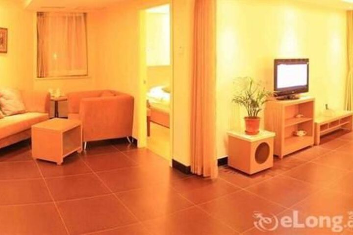 Room 52 of 114