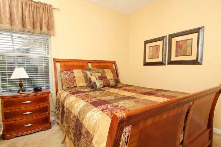 Room 8 of 25