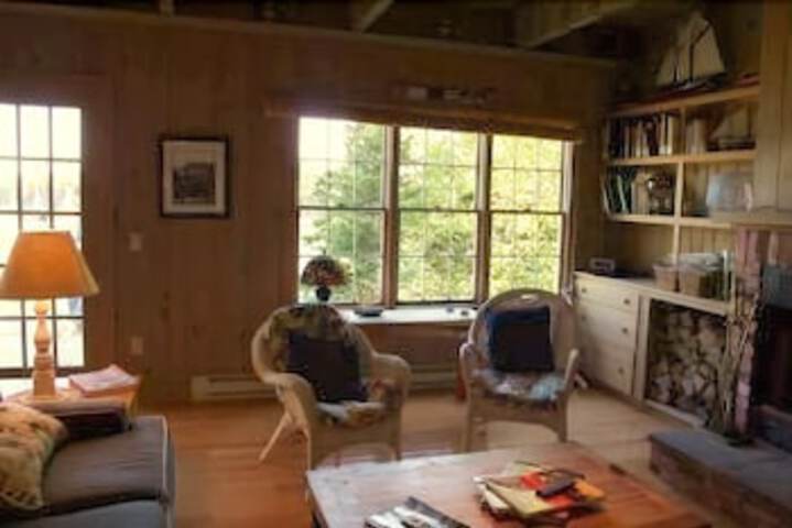 Room 16 of 30