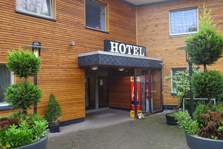 Hotel 31 of 37