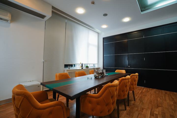 Business Center 59 of 64