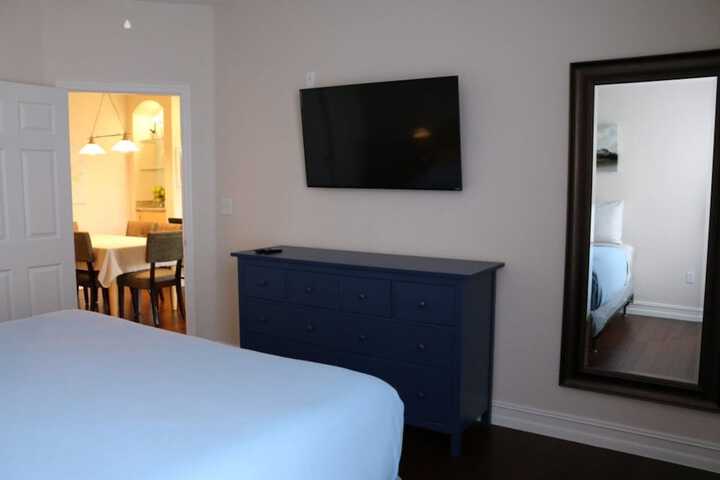 Room 7 of 30