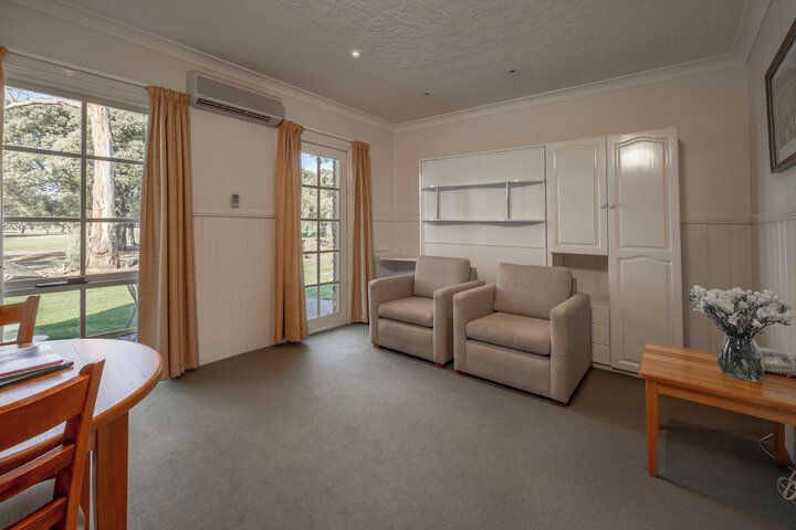 Room 26 of 70