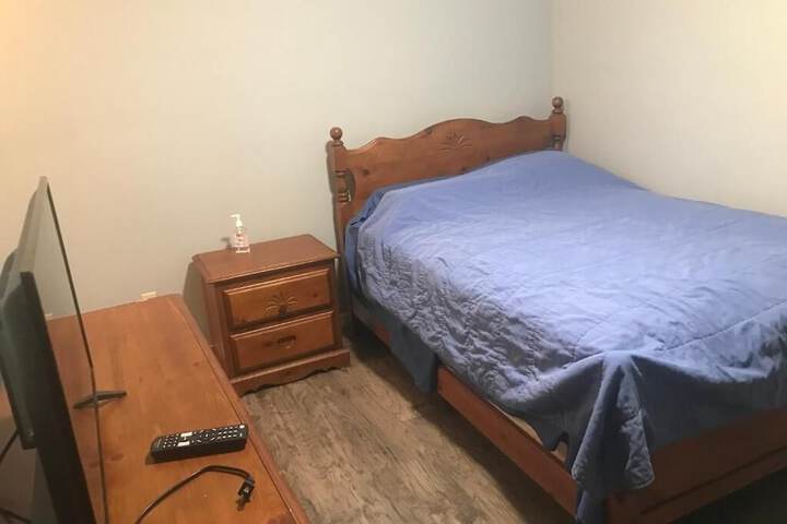 Room 42 of 117