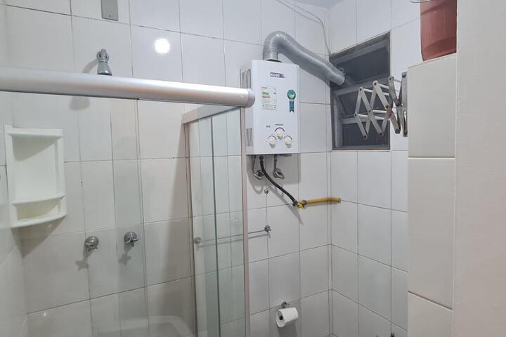 Room 10 of 17