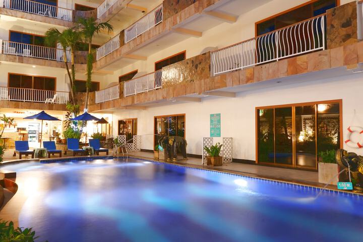 Pool 54 of 66