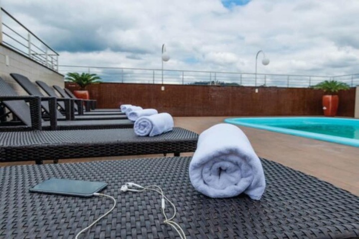 Sundeck 38 of 39