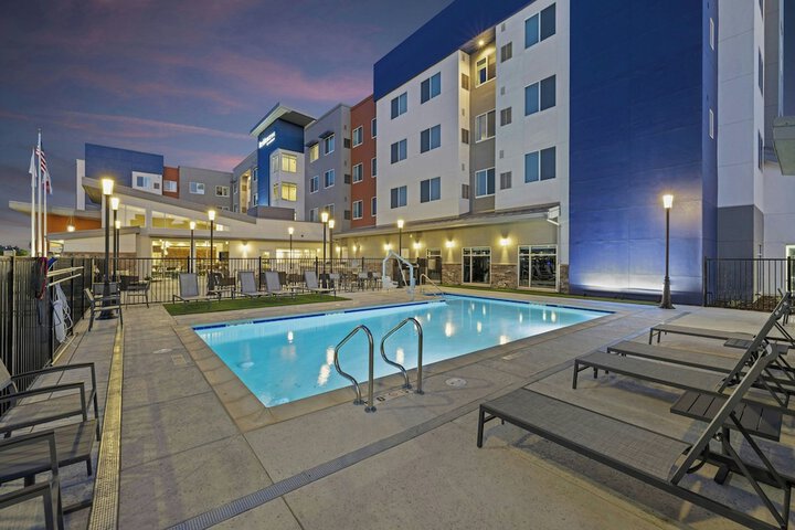 Pool 9 of 19