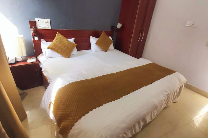 Room 21 of 69
