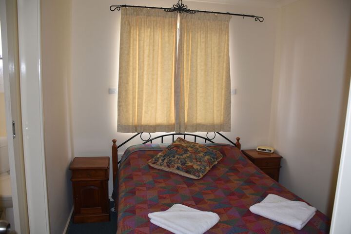 Room 12 of 41