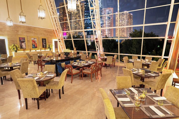 Dining 95 of 114