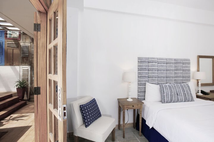 Room 13 of 62