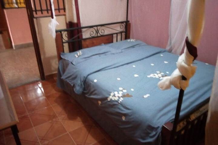 Room 7 of 14