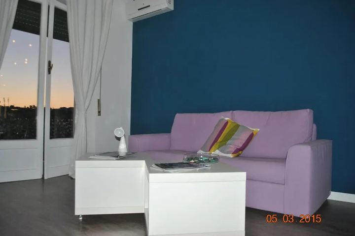 Room 3 of 12