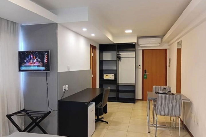 Room 2 of 31