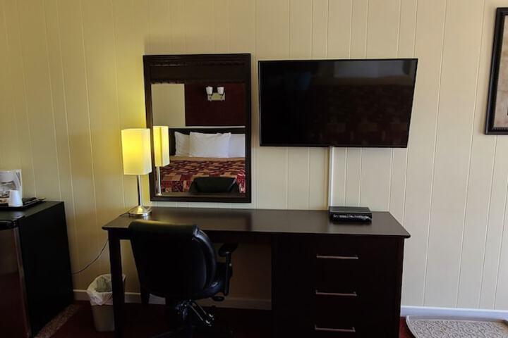 Room 18 of 62