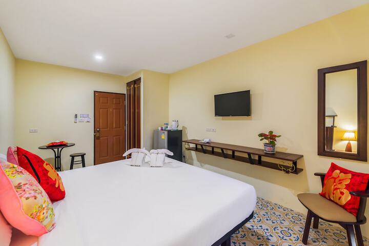 Room 15 of 35