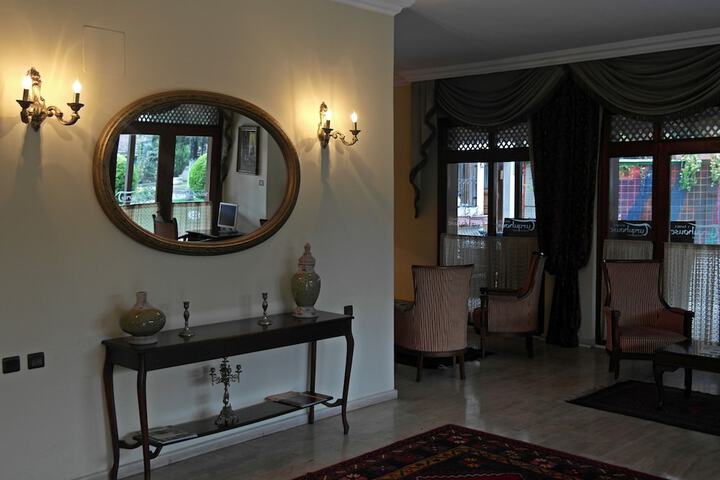Hotel Interior 4 of 87