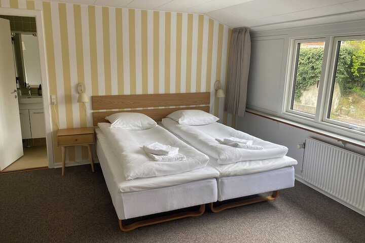 Room 5 of 46