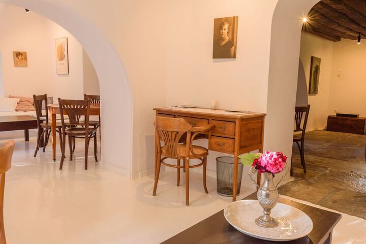 Hotel Interior 75 of 91