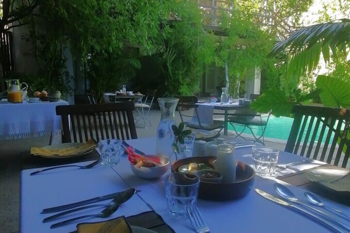 Breakfast/Coffee Service 16 of 24