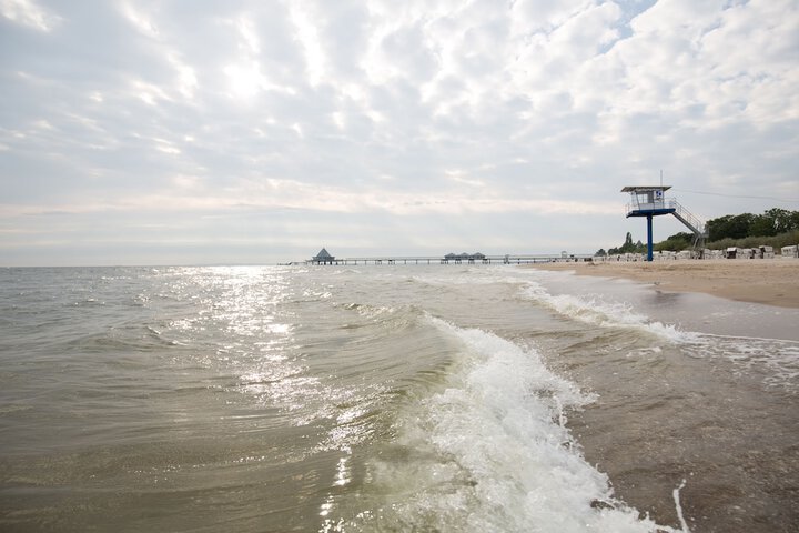 Beach 28 of 30