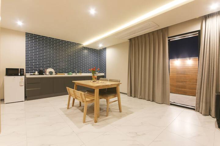 Room 75 of 110