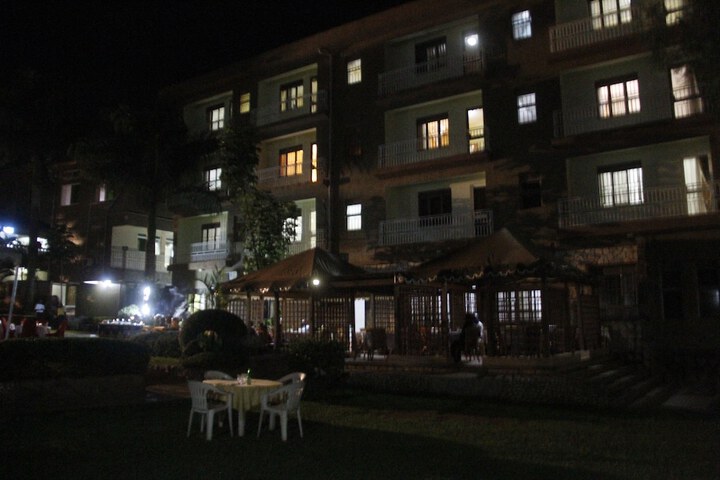 Hotel 74 of 80