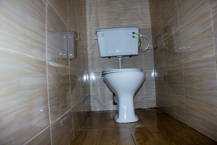 Room 3 of 11