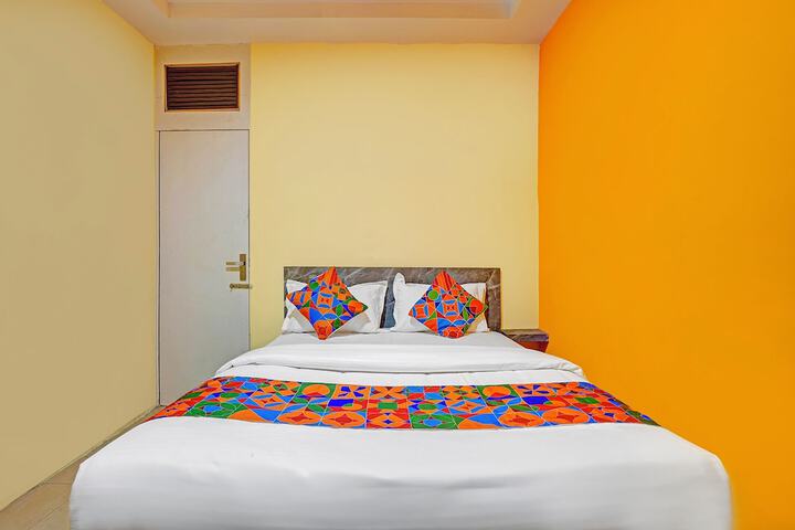 Room 20 of 27