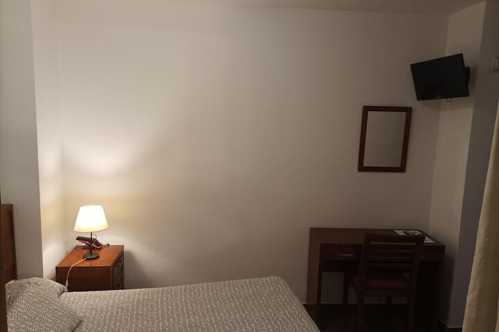 Room 7 of 41