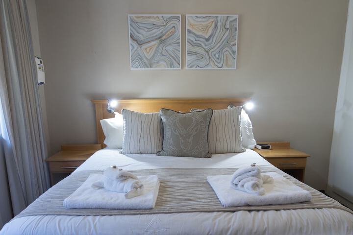 Room 12 of 49