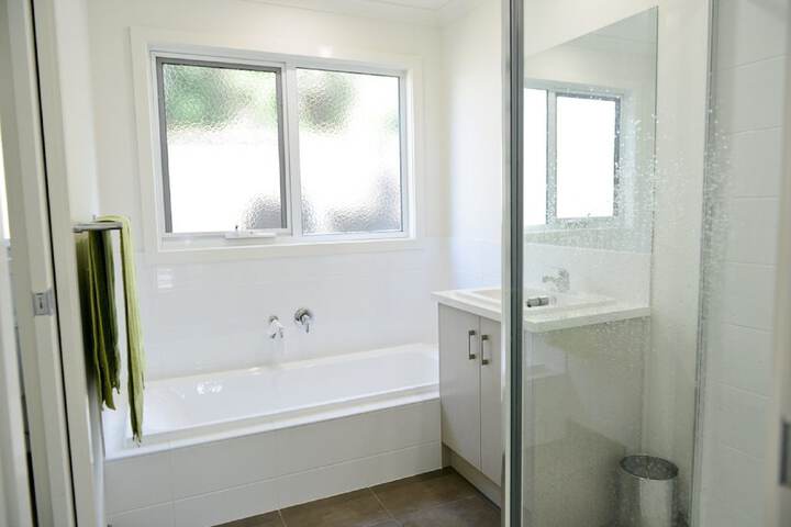 Room 15 of 18