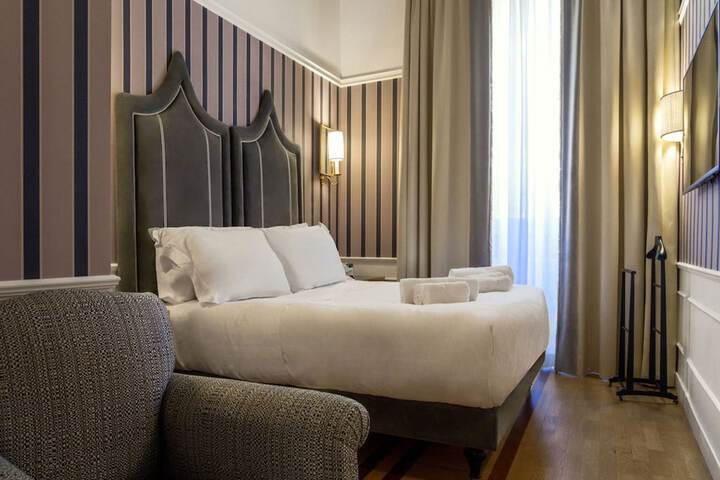 Room 8 of 47