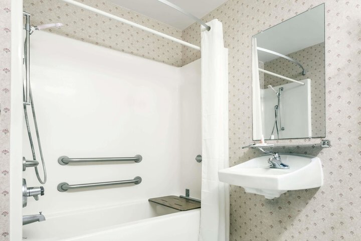 1 King Bed Mobility Accessible (4 of 27)