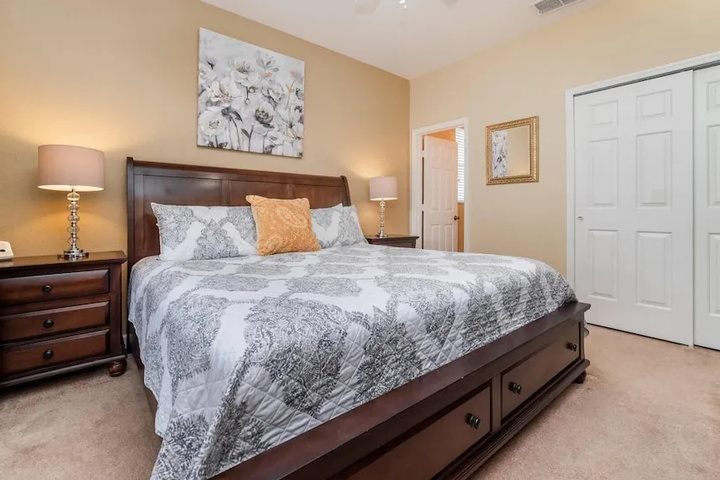 Room 3 of 24