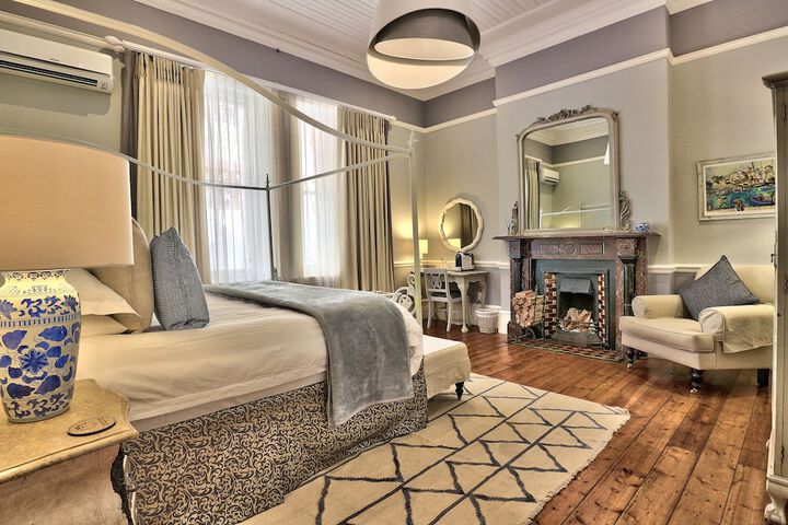 Room 14 of 46