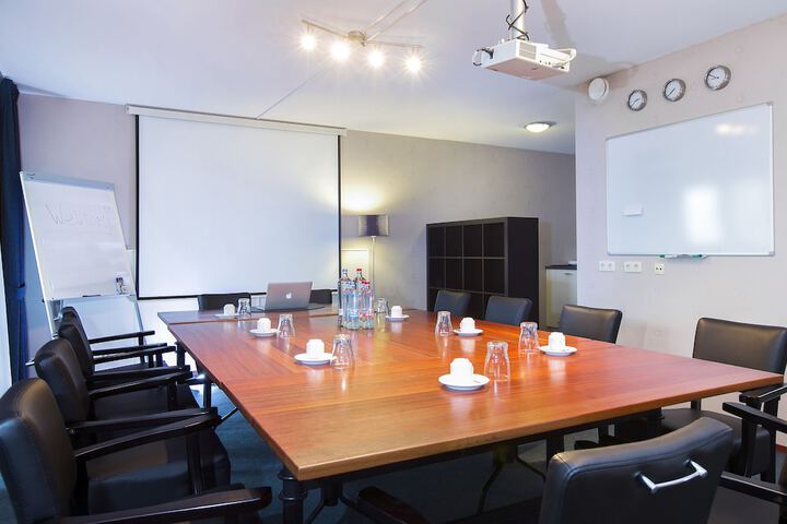 Meeting 32 of 40