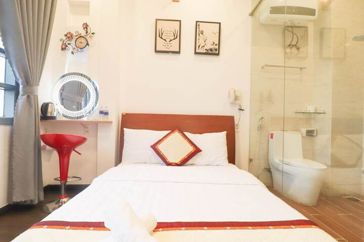 Room 13 of 15