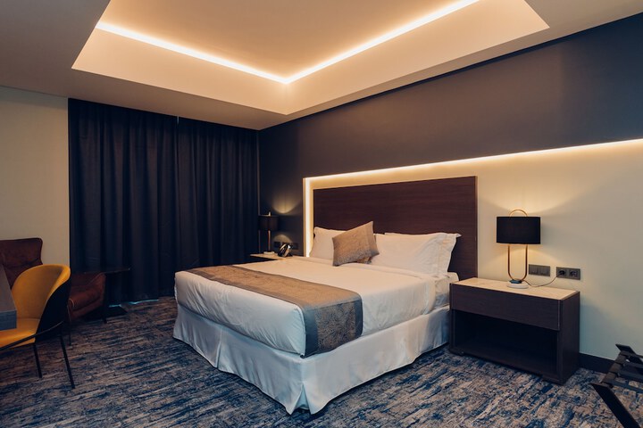 Room 13 of 57