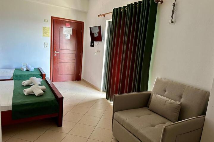 Room 31 of 69
