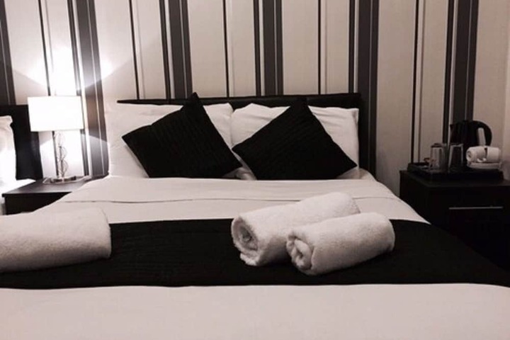 Room 8 of 29