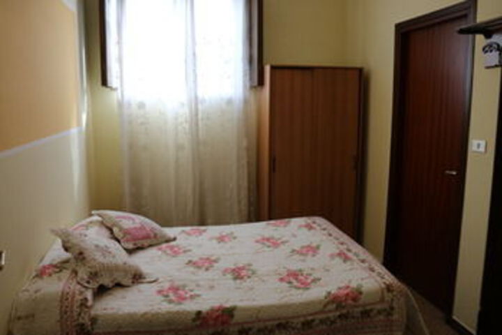 Room 40 of 62