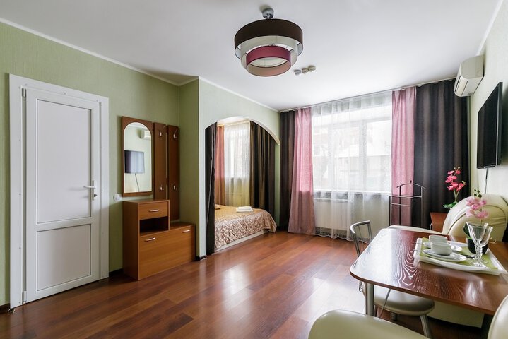Room 14 of 75