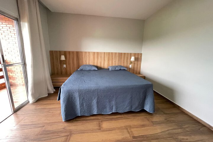 Room 13 of 50