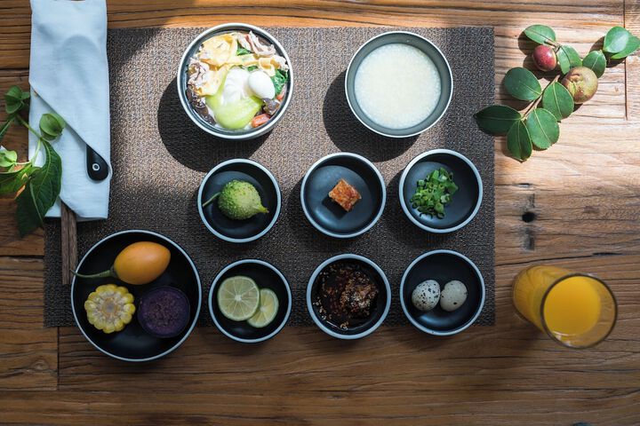 Breakfast/Coffee Service 101 of 153
