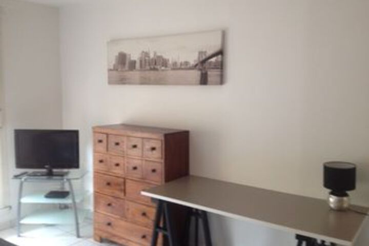 Room 3 of 4
