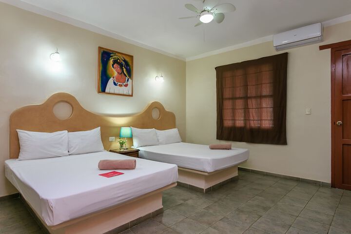Room 9 of 28